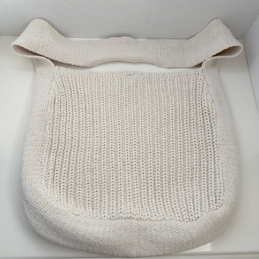NWOT Summer Slouch Cream Crochet Knitted Hobo Shoulder Casual Summer Beach Bag